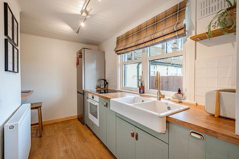 42 Ward Road, Muthill, Crieff, PH5 2AT