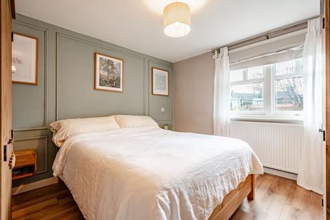 42 Ward Road, Muthill, Crieff, PH5 2AT