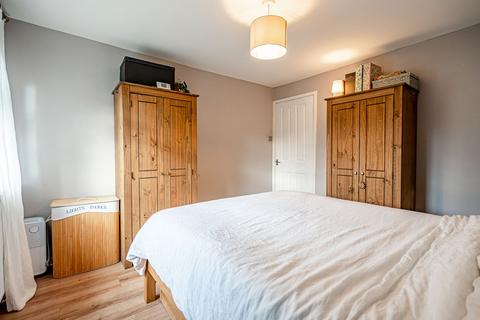 42 Ward Road, Muthill, Crieff, PH5 2AT