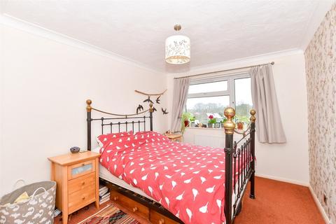 1 bedroom ground floor flat for sale, Brook Close, Crowborough, East Sussex