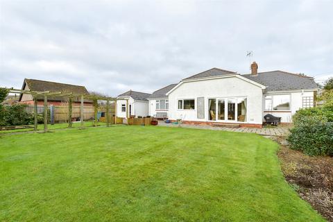 3 bedroom detached bungalow for sale, Horseshoes Lane, Langley, Maidstone, Kent