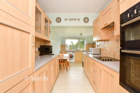 3 bedroom detached bungalow for sale, Horseshoes Lane, Langley, Maidstone, Kent
