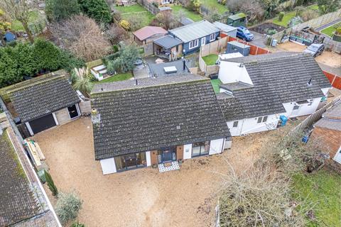 5 bedroom detached bungalow for sale, Glebe Avenue, Kettering NN15