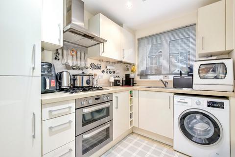 2 bedroom terraced house for sale, Brudenell Close, Amersham, Buckinghamshire, HP6