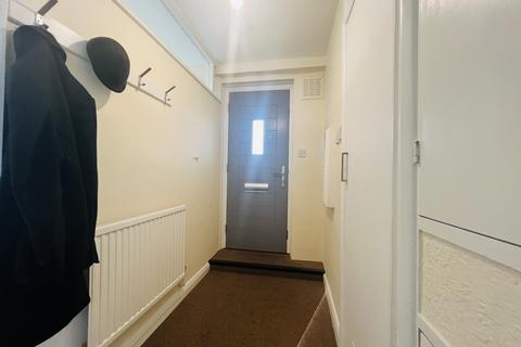 1 bedroom flat for sale, Cotman House, Academy Gardens, Northolt, Greater London, UB55PH