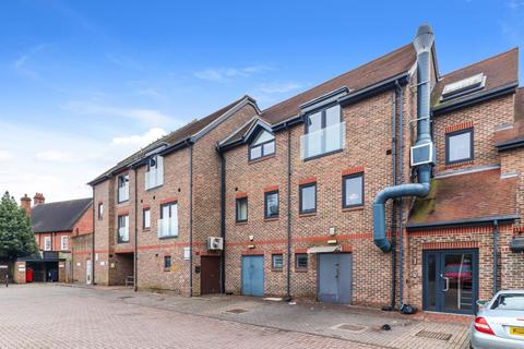 The Broadway, Farnham Common, Buckinghamshire, SL2