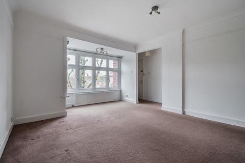 2 bedroom flat for sale, St. Peters Road, Petersfield, GU32