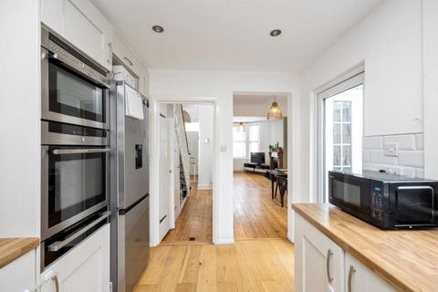 3 bedroom house for sale, Coventry Street, Brighton