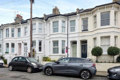 3 bedroom house for sale, Coventry Street, Brighton