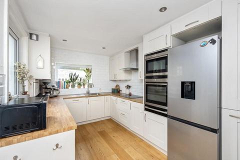 3 bedroom house for sale, Coventry Street, Brighton