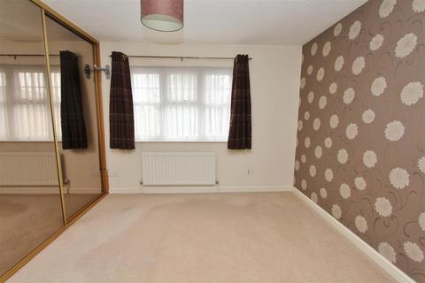 2 bedroom terraced house to rent, Constable Close, Keynsham, Bristol