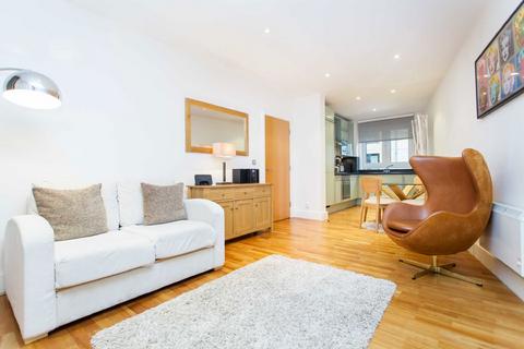 1 bedroom flat to rent, Pepys Street, London EC3N