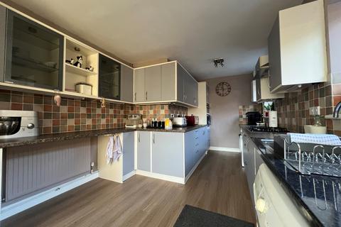 3 bedroom detached bungalow for sale, Frost Lane, Hythe SO45