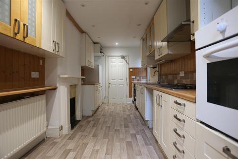 6 bedroom house to rent, Preston Road, Brighton
