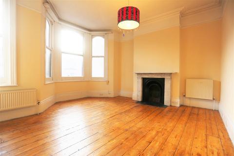 6 bedroom house to rent, Preston Road, Brighton
