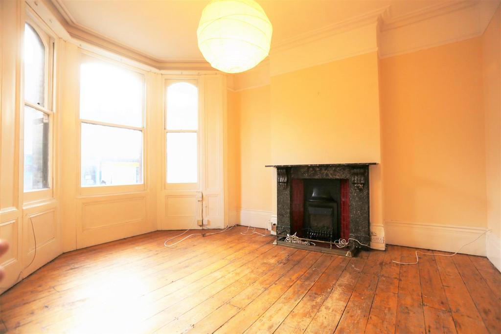 63 Preston Road (13).JPG