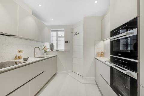 3 bedroom flat for sale, George Street, London W1H