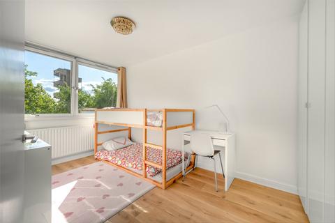 61 Warwick Crescent, London, W2 6NE