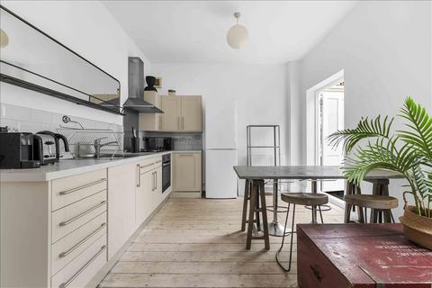 undefined, Elgin Crescent , London, W11