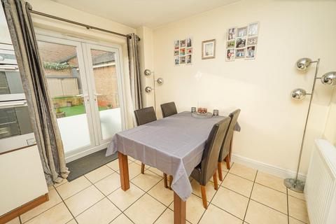 26 Plover Road, Leighton Buzzard, LU7 4AW