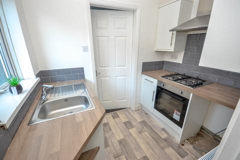 2 bedroom flat for sale, Osborne Avenue, South Shields