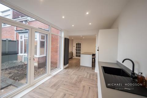 14 Barnes View, Sunderland, SR4 7PZ