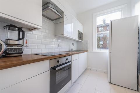 1 bedroom flat for sale, Pleshey Road