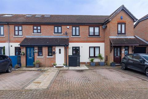 2 bedroom terraced house for sale, Green Close, Epping Green, Epping