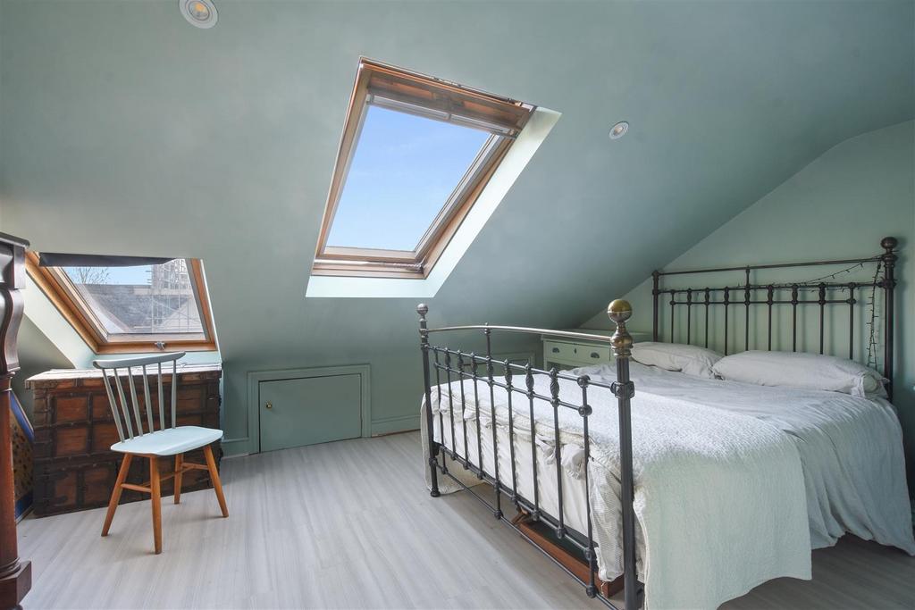 05-a536 GCWT - 60 Clifford Gdns - Bedroom 4 -Origin