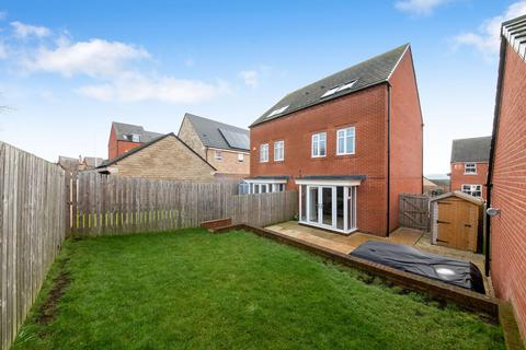 3 bedroom semi-detached house for sale, High Lee Grove, Flockton, WF4