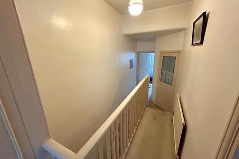20 Lyndhurst Road, London, E4 9JU