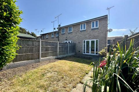 27 Celandine Close, Billericay, CM12 0SU