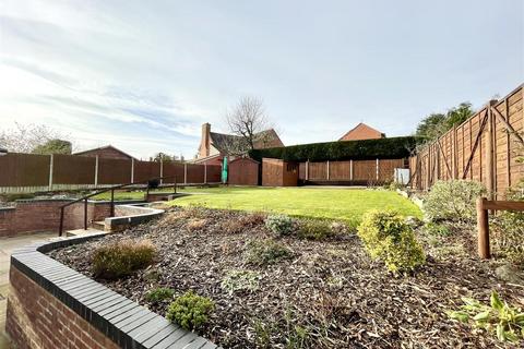 2 bedroom detached bungalow for sale, Bank Drive, Dorrington, Shrewsbury