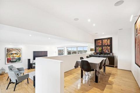 3 bedroom maisonette for sale, Penthouse Apartment, Yoo Building, 17 Hall Road, St Johns Wood, NW8