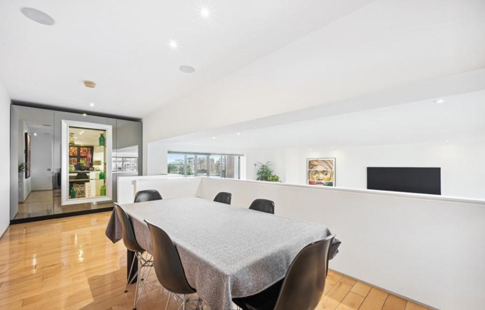 52 17 hall road 5.jpg