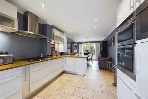 4 bedroom detached house for sale, Foxborough, Swallowfield, Reading, Berkshire, RG7