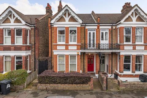 2 bedroom flat for sale, Kendall Road, Beckenham