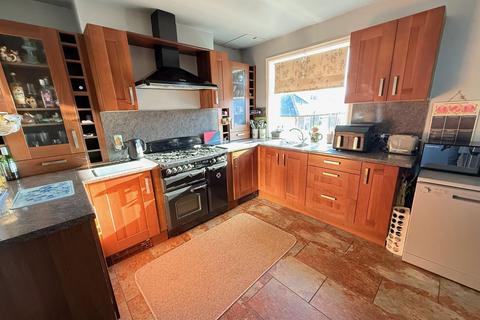 3 bedroom semi-detached house for sale, Woodroyd, Luddendenfoot HX2