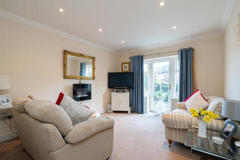 2 bedroom flat for sale, Station Road, Apartment 4, Knowle, Solihull