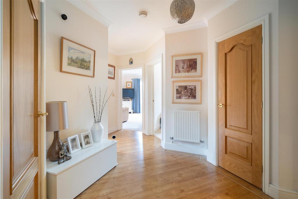 Apartment 4 Katherine Place 12.jpg