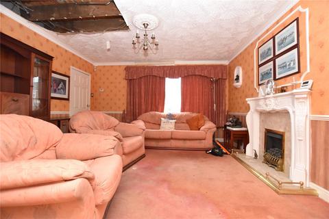 3 bedroom semi-detached house for sale, Harwill Rise, Churwell, Leeds