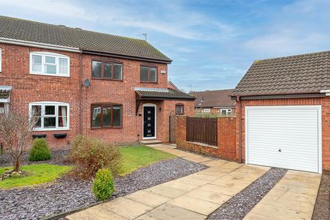 3 bedroom semi-detached house for sale, Kinbrace Drive, Woodthorpe, York, YO24 2XX