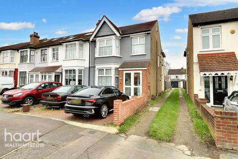 4 bedroom end of terrace house for sale, Middleton Avenue, London