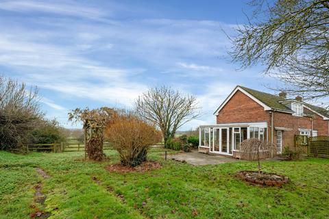 3 bedroom link detached house for sale, Tutbury, Burton-on-Trent, Staffordshire