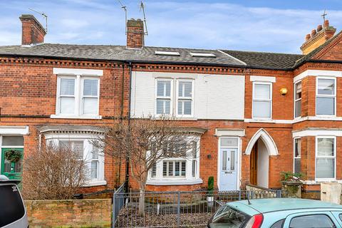 4 bedroom terraced house for sale, Warner Street, Loughborough LE12