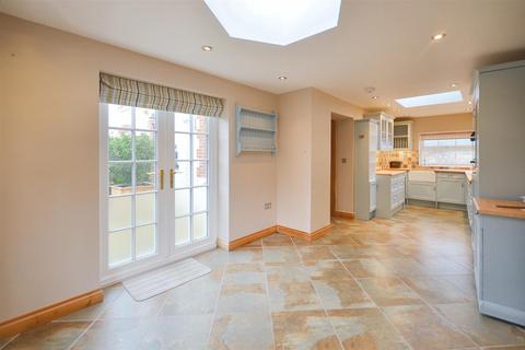 3 bedroom cottage for sale, Yenston, Templecombe