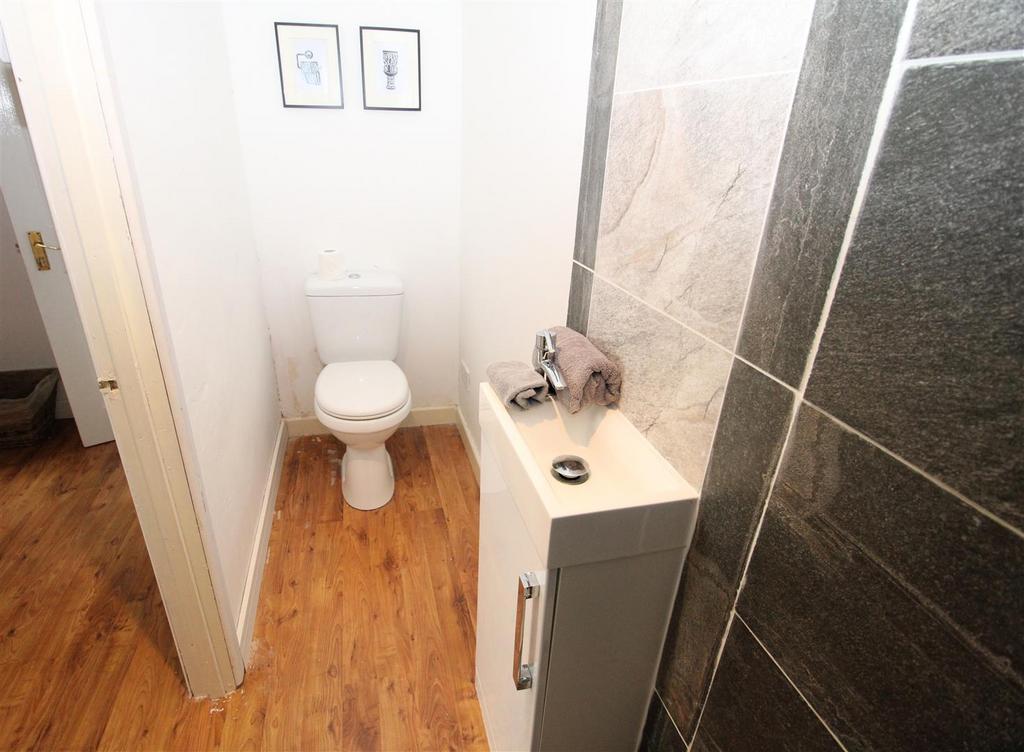 En suite 1.JPG