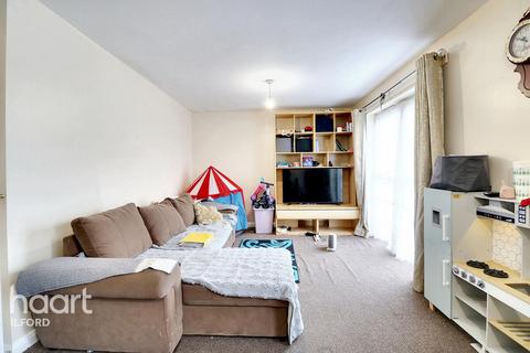 2 bedroom flat for sale, Friars Close, Ilford