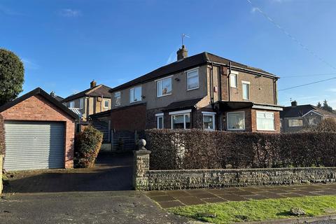 Grovelands, Bolton Outlanes, Bradford