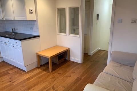 1 bedroom flat to rent, Church Street, London, NW8